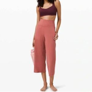 Lululemon Wide Leg High-Rise Crop Leggings 2